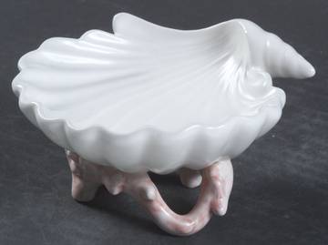 Coquille Shell Shaped Dish