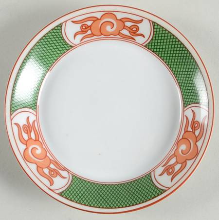 Dragon Crest Green Saucer