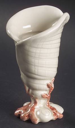 Oceana (Pink Coral Edge) Small Candlestick