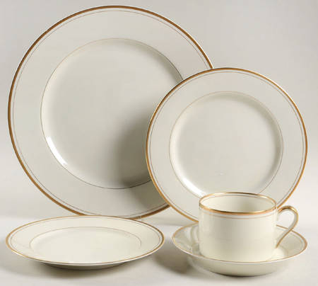 Palais Buff 5 Piece Place Setting