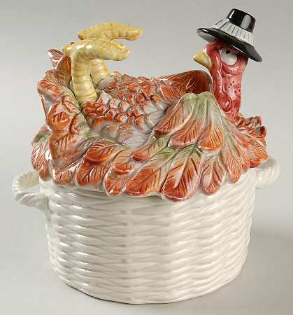 Pilgrims Progress Cream Soup Bowl & Lid Set