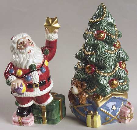 Santa's List Figural Salt & Pepper Set