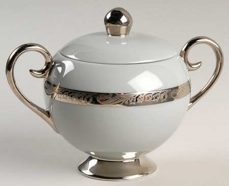 Bridal Wreath Gray Sugar Bowl & Lid