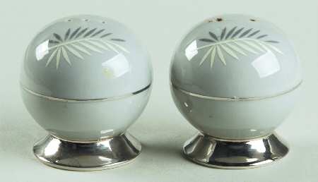 Continental Grey Salt & Pepper Set