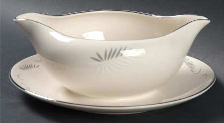 Continental White (Rim) Gravy Boat with Attached Underplate