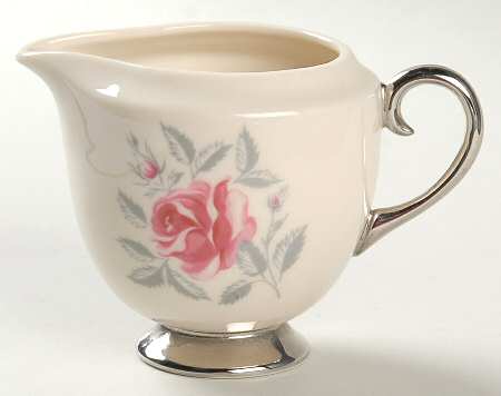 Delrose (Rim) Mini Creamer