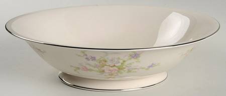 Heirloom 9" Round Vegetable Bowl
