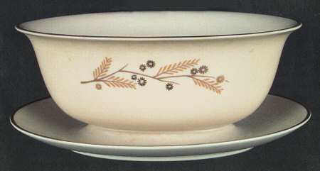 Acacia Gravy Boat with Attached Underplate
