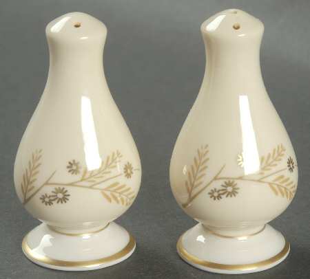 Acacia Salt & Pepper Set