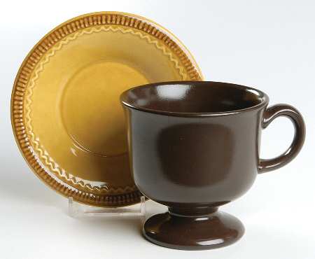 Amapola Footed Cup & Saucer Set