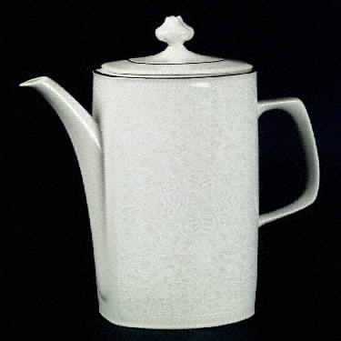 Applique Coffee Pot & Lid