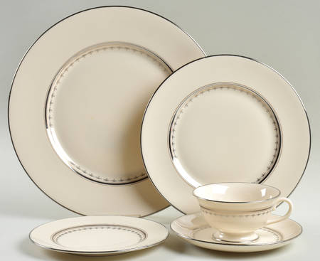 Arabesque 5 Piece Place Setting