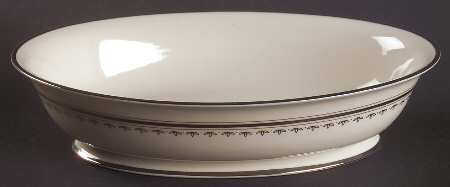 Arabesque 9" Oval Vegetable Bowl