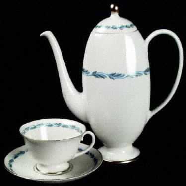 Arcadia Blue Coffee Pot & Lid