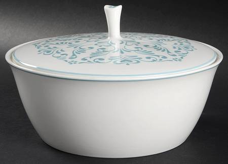 Blue Fancy 1.75 Qt Round Covered Casserole