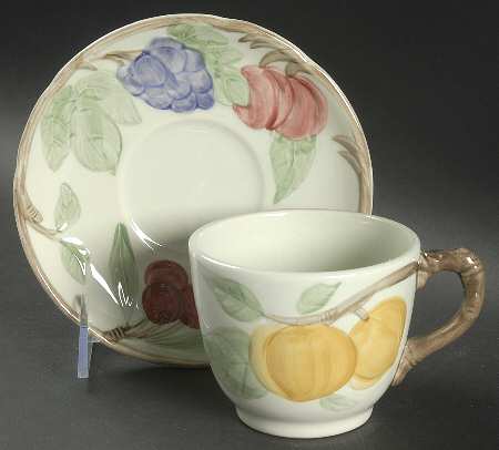 Bountiful Flat Cup & Saucer Set