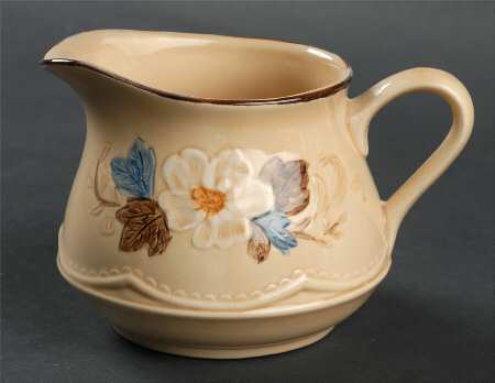 Bouquet (Tan Background) Creamer