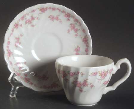 Brides Bouquet Flat Cup & Saucer Set