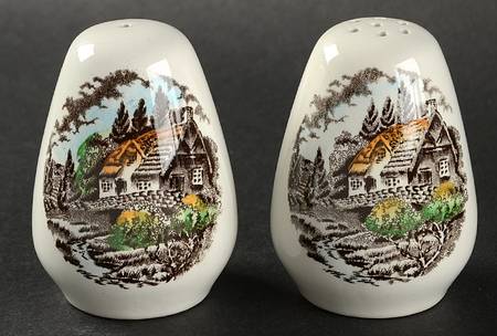The Brook Salt & Pepper Set