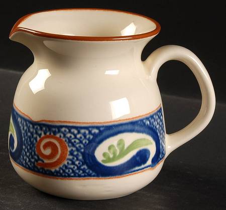 Calypso Creamer