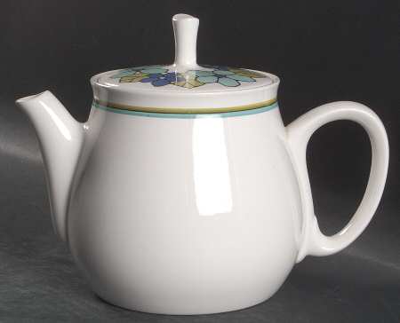Cantata Teapot & Lid