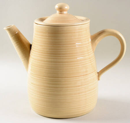Country Craft Almond Cream Coffee Pot & Lid