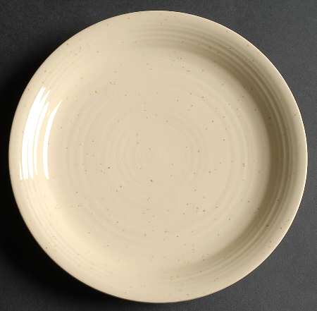 Country Craft Almond Cream Salad Plate