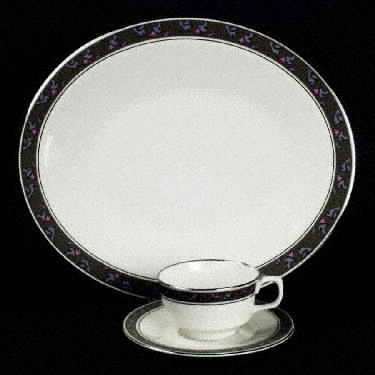 Constantine Footed Cup & Saucer Set