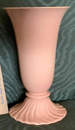 Coronado Coral Beige (Matte) 10" Vase