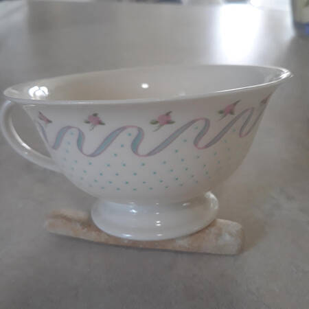 Crinoline (Pink & Blue) Footed Cup