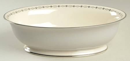 Crown Jewel 9" Oval Vegetable Bowl