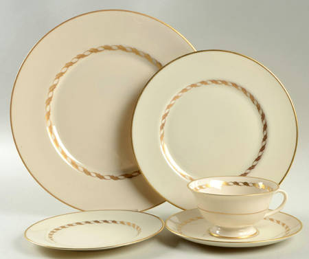 Del Monte 5 Piece Place Setting