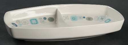 Del Mar 10" Oval Divided Vegetable Bowl