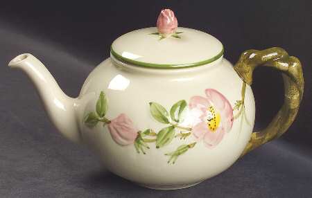 Desert Rose (USA Backstamp) Teapot & Lid
