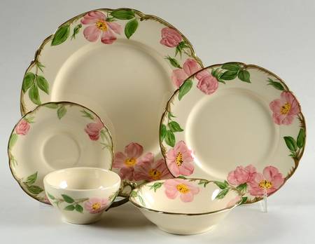 Desert Rose (USA Backstamp) 5 Piece Place Setting