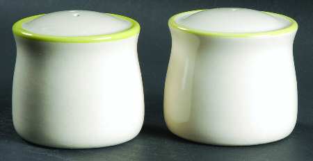 Dogwood Salt & Pepper Set