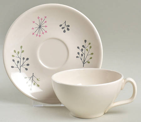 Echo Flat Cup & Saucer Set