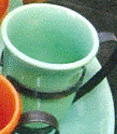 El Patio Apple Green (Glossy) Metal or Wood Handled Cup
