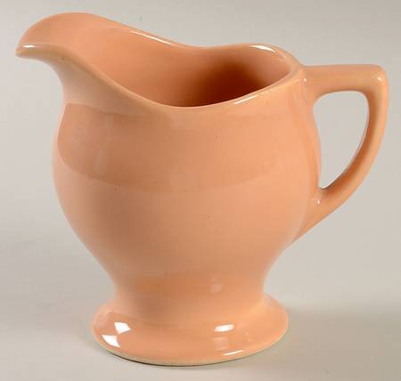 El Patio Coral (Glossy) Creamer