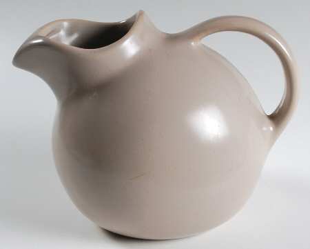 El Patio Gray (Matte) Water Jug