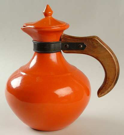 El Patio Red (Glossy) Metal or Wood Handle Carafe & Lid