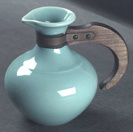 El Patio Turquoise (Glossy) Metal or Wood Handle Carafe No Lid