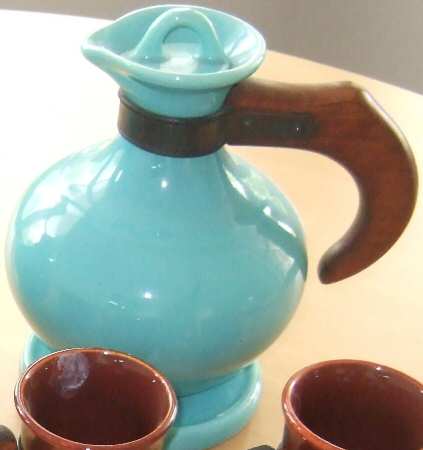 El Patio Turquoise (Glossy) Metal or Wood Handle Carafe & Lid