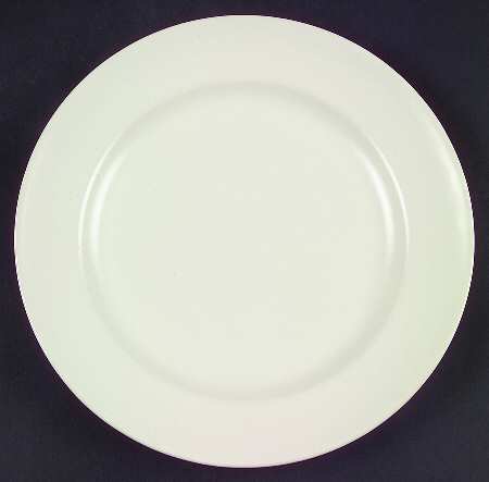 El Patio White (Matte) Luncheon Plate