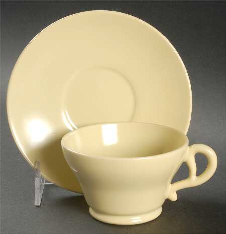 El Patio Pale Yellow (Glossy) Footed Cup & Saucer Set