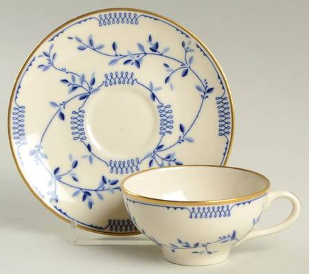 Elsinore Flat Demitasse Cup & Saucer Set