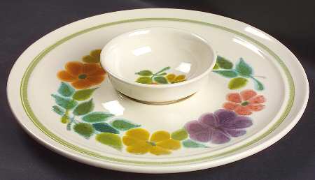 Floral (USA, Rim Shape) Chip and Dip Set (Uses Fruit Bowl)