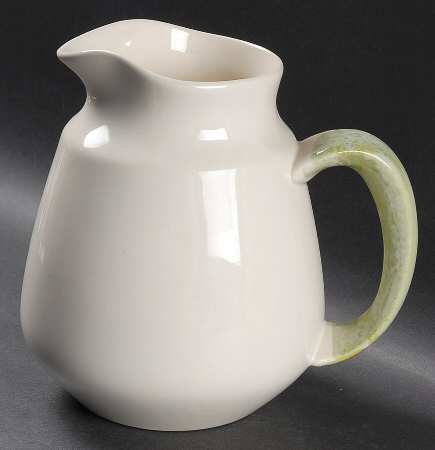 Floral (USA, Rim Shape) 32 Oz Pitcher