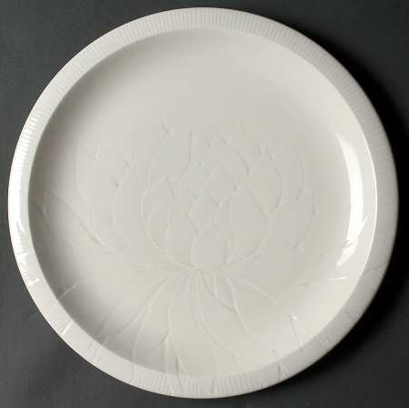 Floral Sculptures White Dinner Plate