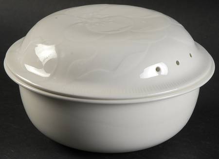 Floral Sculptures White Individual Casserole & Lid
